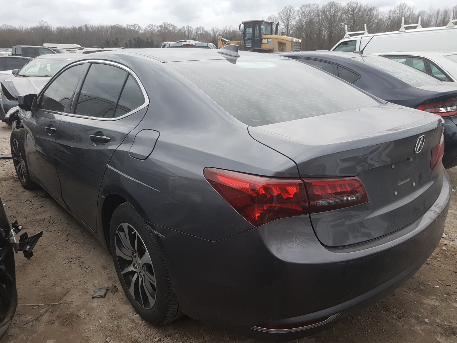 19UUB1F32HA005498  acura tlx 2017 IMG 2