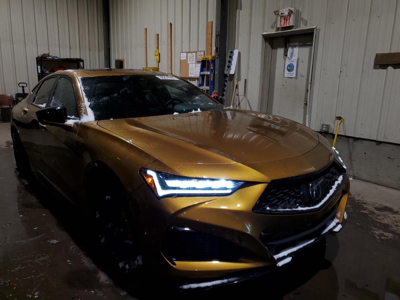 19UUB7F0XMA800141  acura tlx 2021 IMG 3