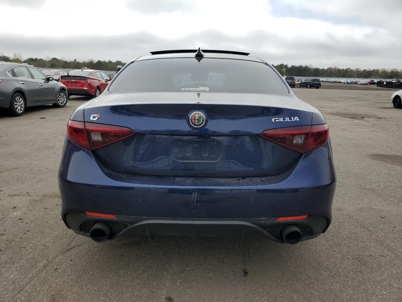 ZARFAEEN8H7558339  alfa romeo giulia 2017 IMG 5