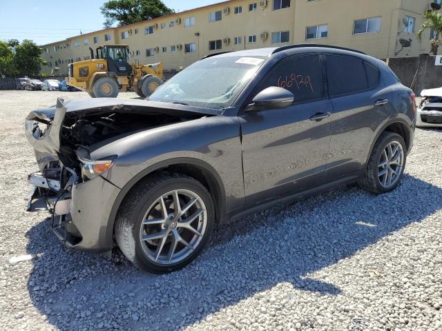 ZASFAKPN9J7B83466  alfa romeo stelvio 2017 IMG 0