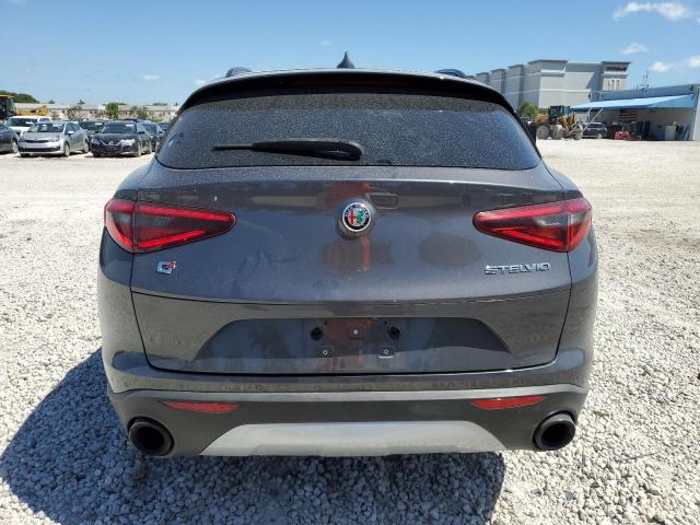 ZASFAKPN9J7B83466  alfa romeo stelvio 2017 IMG 5