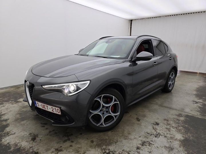 ZARFAGBU9J7C13188  alfa romeo stelvio 2018 IMG 0