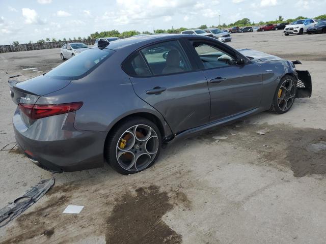 ZARFAEDN3H7541501  alfa-romeo giulia 2017 IMG 2