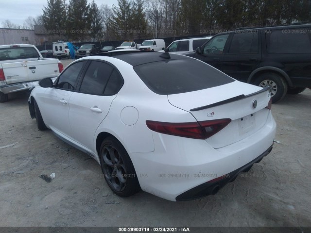 ZARFAEEN6H7553673  alfa-romeo giulia 2017 IMG 2