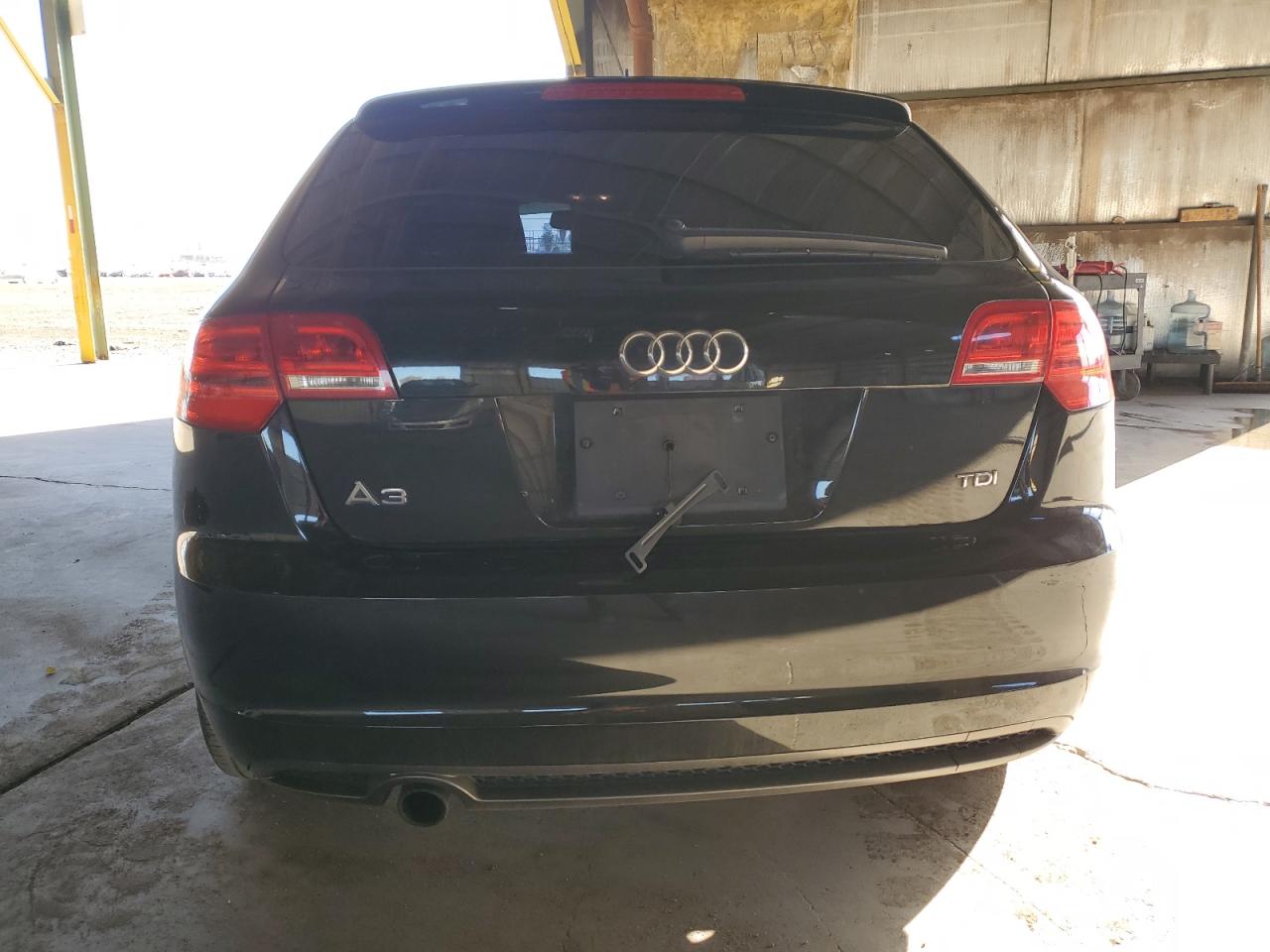 WAUBJBFM5CA081357  audi a3 2011 IMG 5