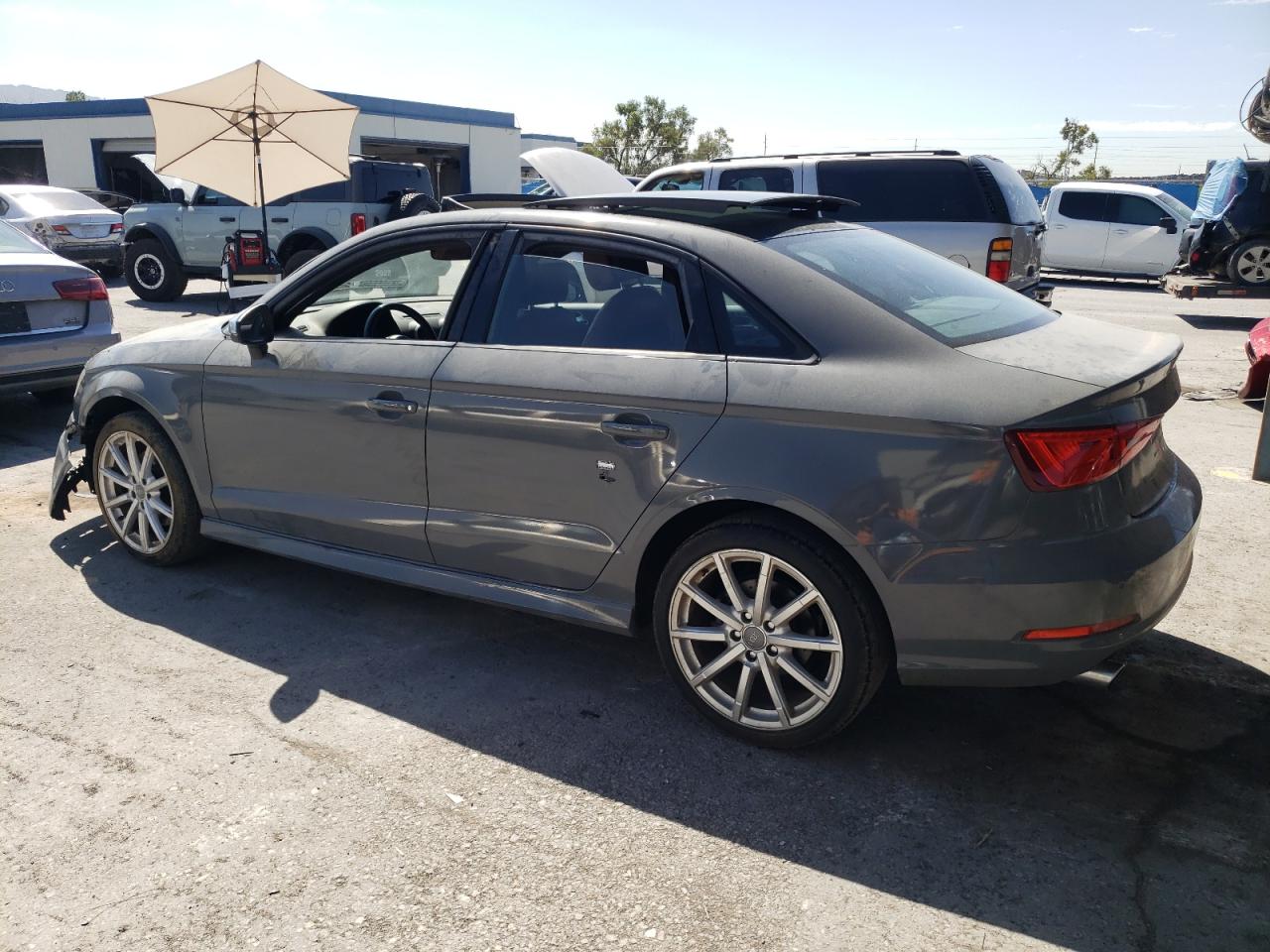 WAUB8GFF2G1022928  audi a3 2015 IMG 1