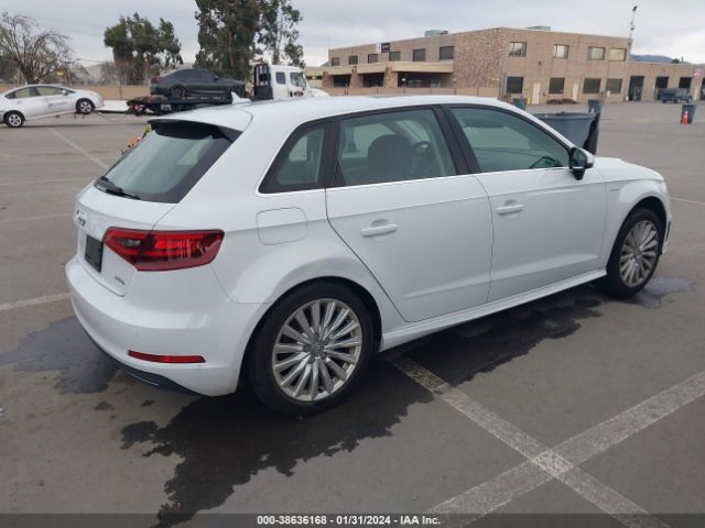 WAUSPBFF4GA141215  audi a3 2016 IMG 3