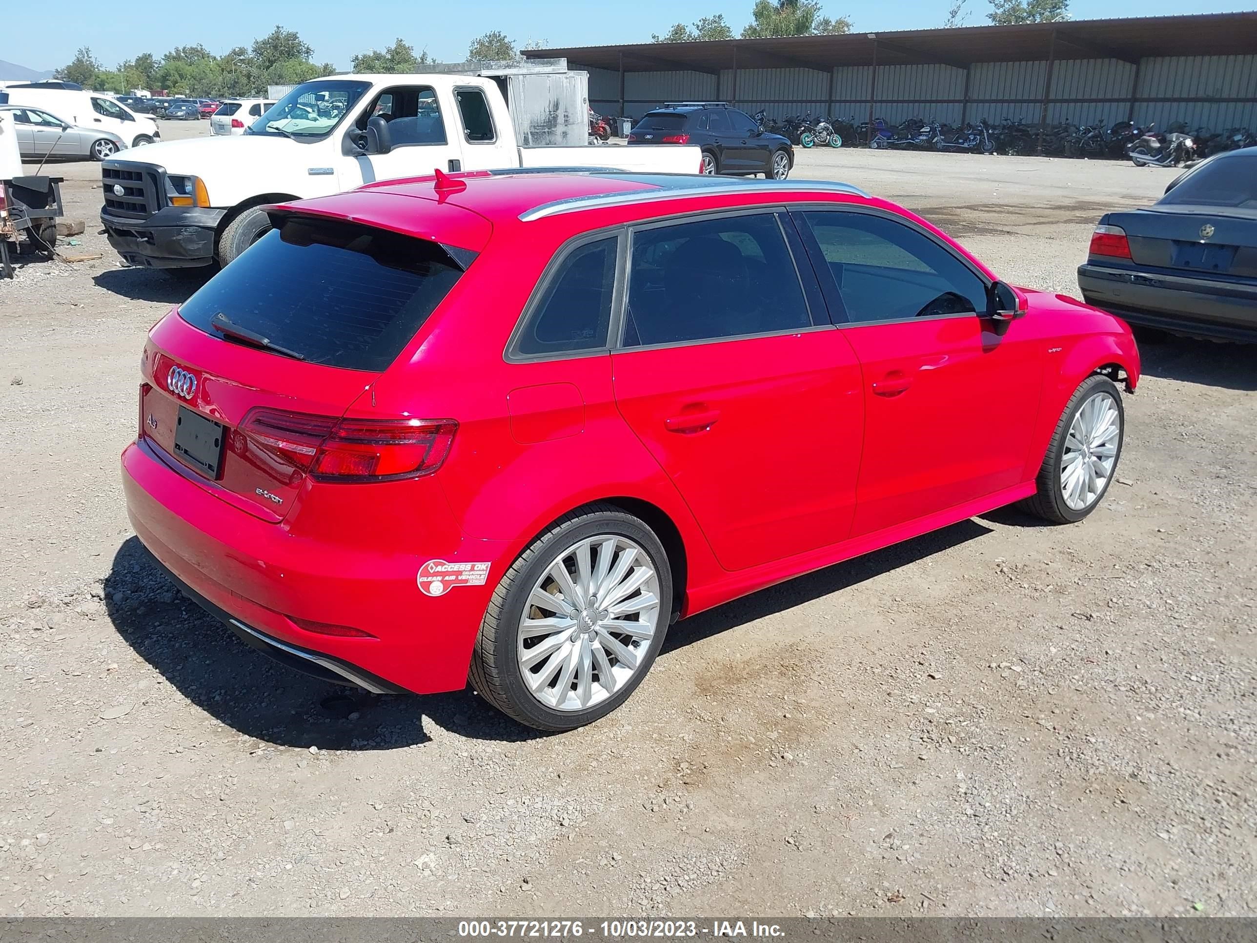 WAUUPBFF9HA061273  audi a3 2017 IMG 3