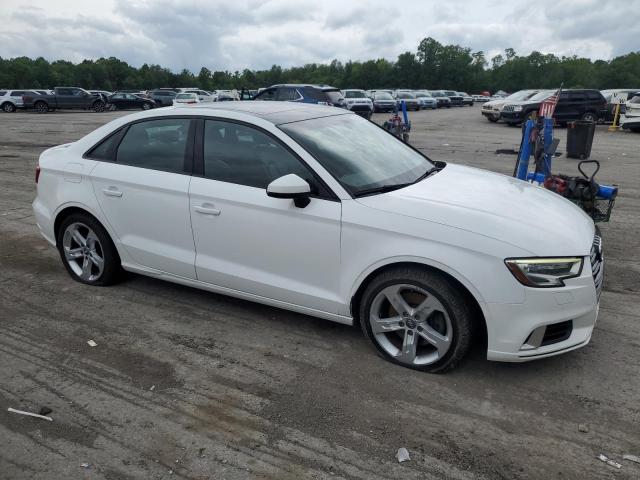 WAUB8GFF5H1027798  audi a3 2017 IMG 3