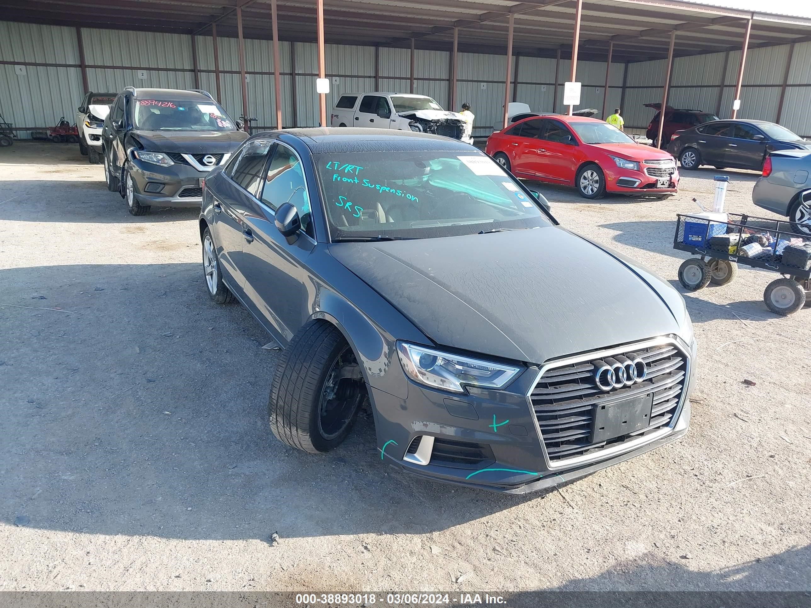 WAUAUGFF2KA098455  audi a3 2019 IMG 0