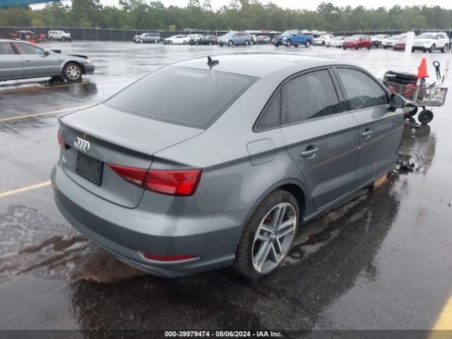 WAUAUGFF8LA038309  audi a3 2019 IMG 3