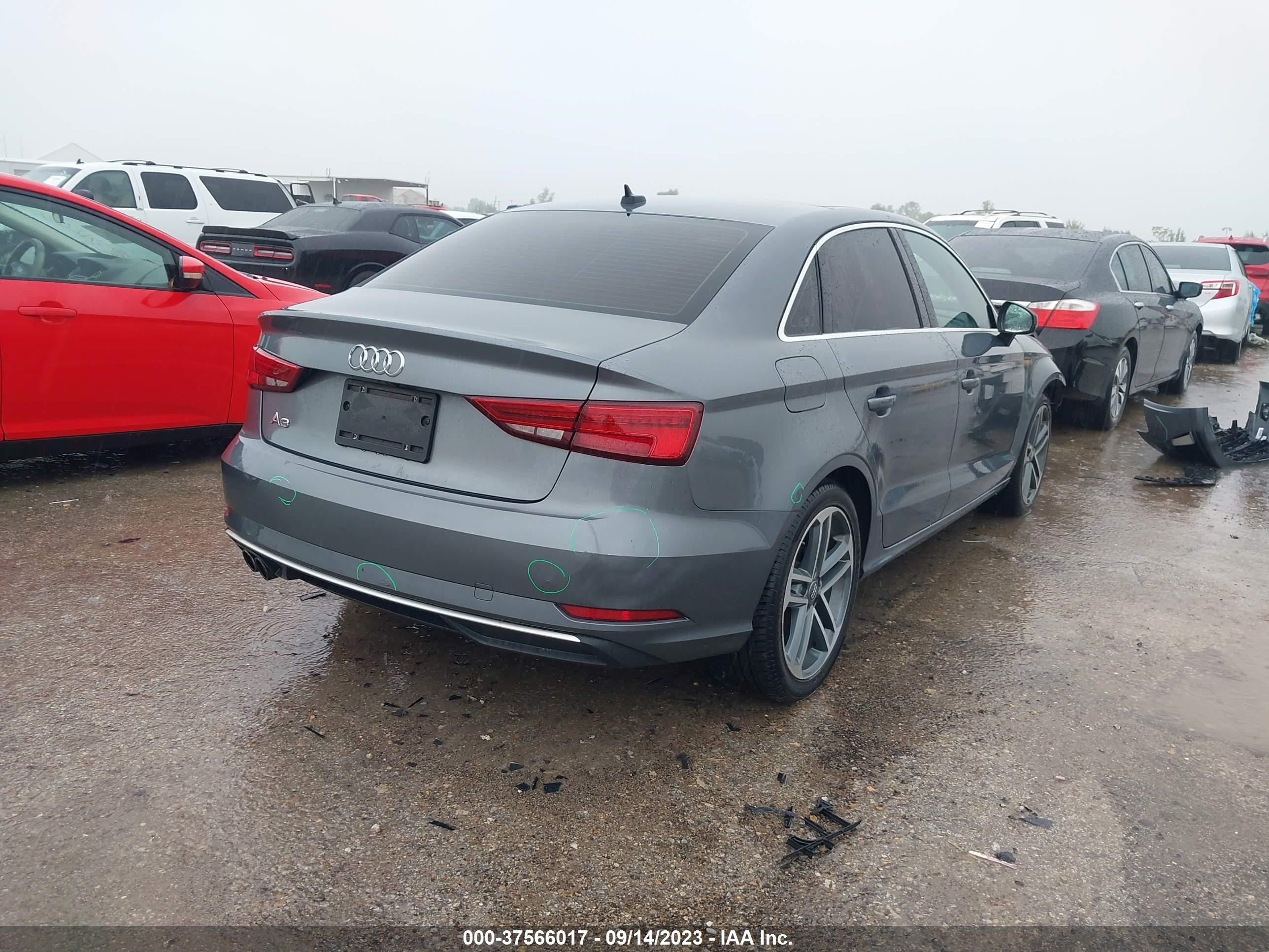 WAUAUGFF9K1026703  audi a3 2019 IMG 3