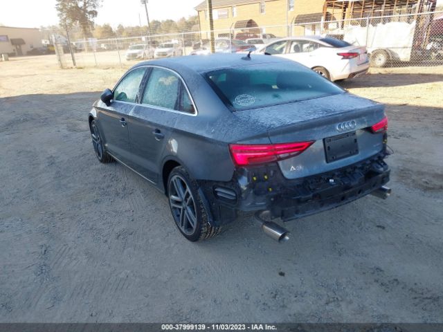 WAUBEGFF9KA106584  audi a3 2019 IMG 2