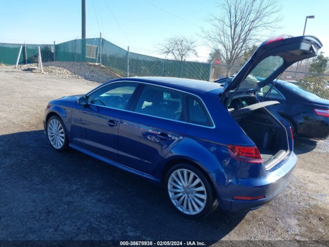 WAUTPBFF4GA050191  audi a3 e-tron 2015 IMG 2