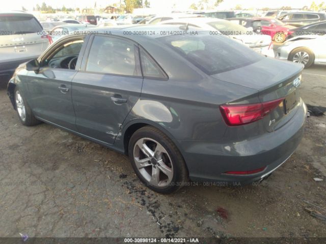 WAUAUGFF5H1057083  audi a3 sedan 2017 IMG 2