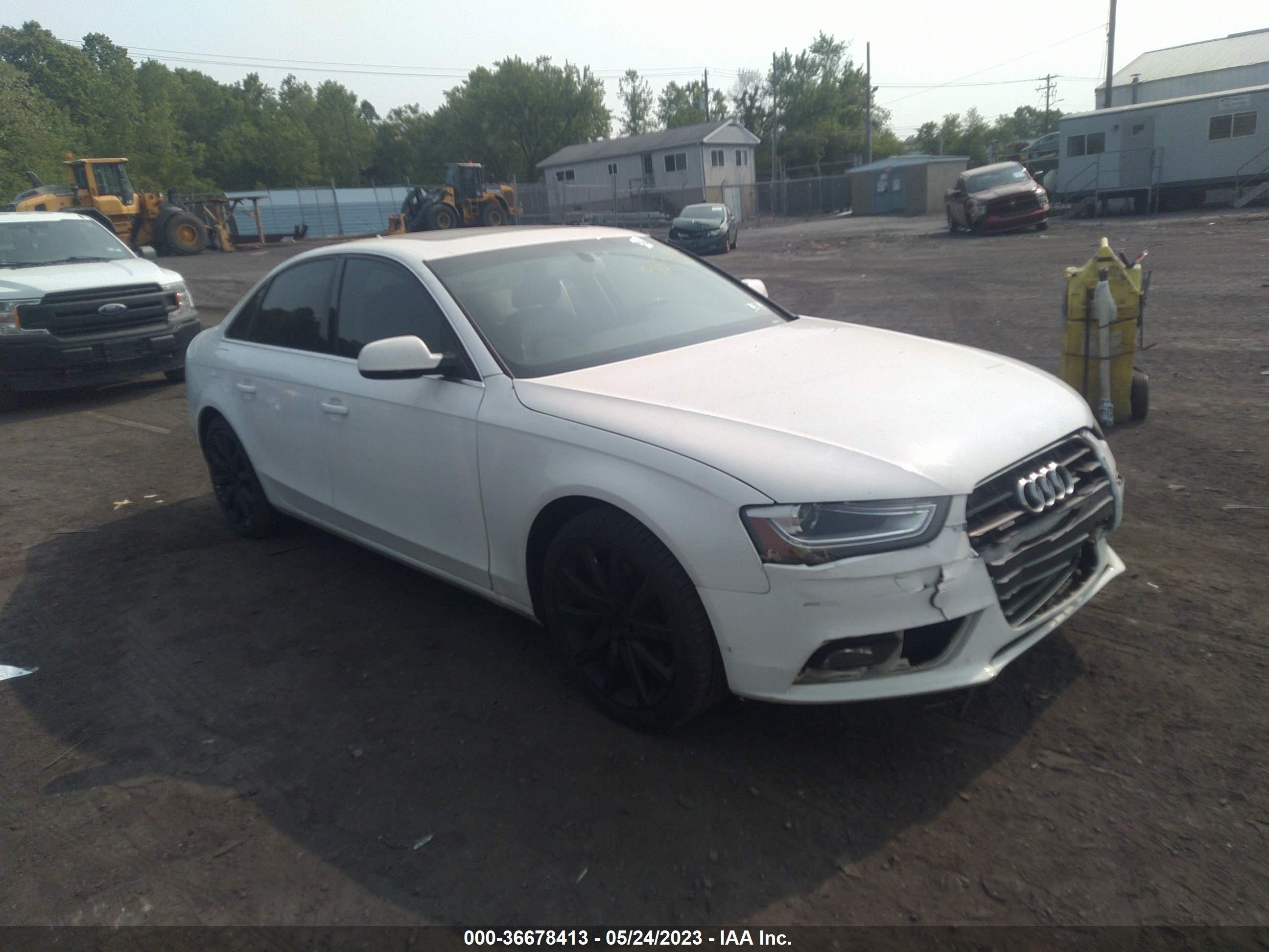 WAUFFAFL0DN006922  audi a4 2012 IMG 0