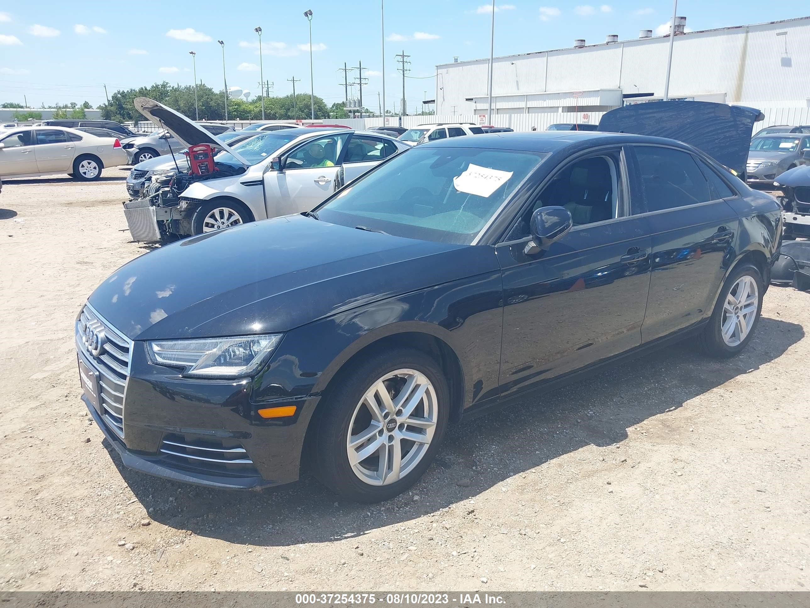 WAUGMAF42HN045116  audi a4 2017 IMG 1