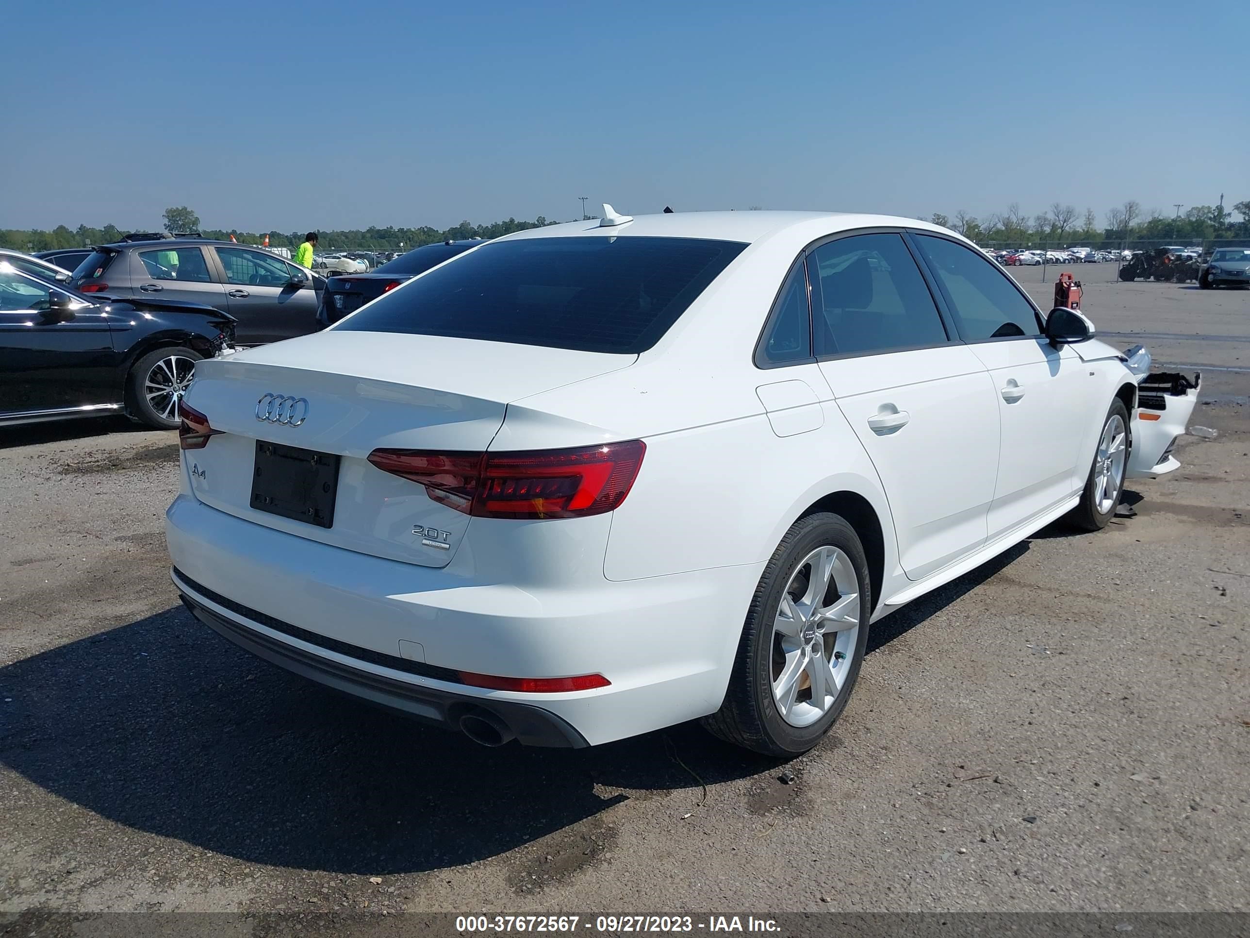 WAUKMAF45JA079008  audi a4 2018 IMG 3