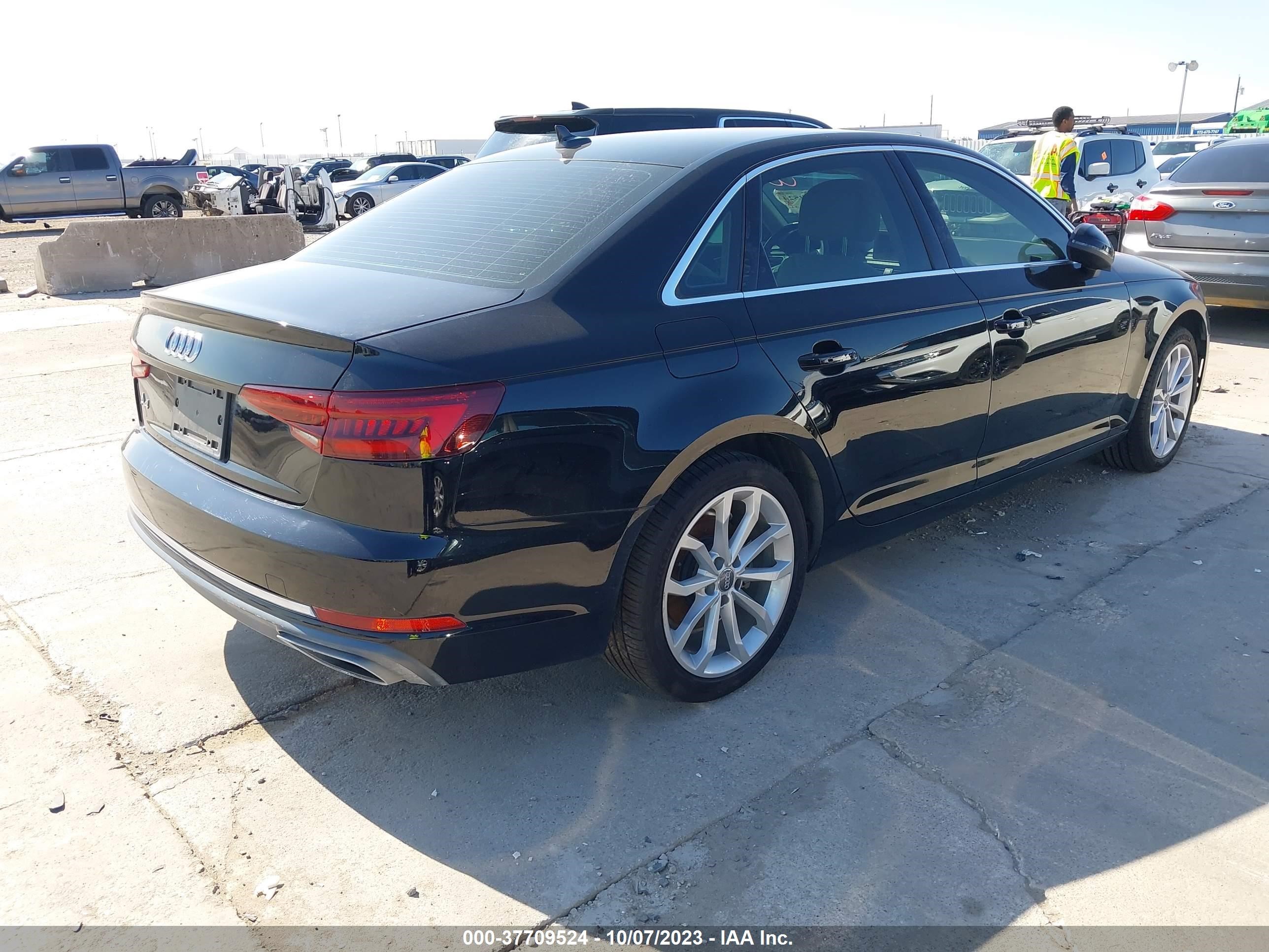 WAUGMAF46KA007161  audi a4 2019 IMG 3