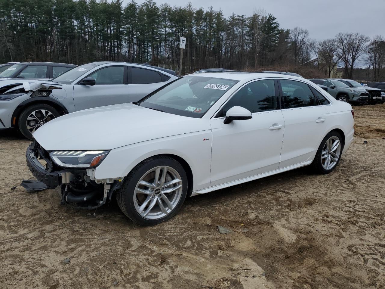 WAUEAAF4XNN011338  audi a4 2022 IMG 0