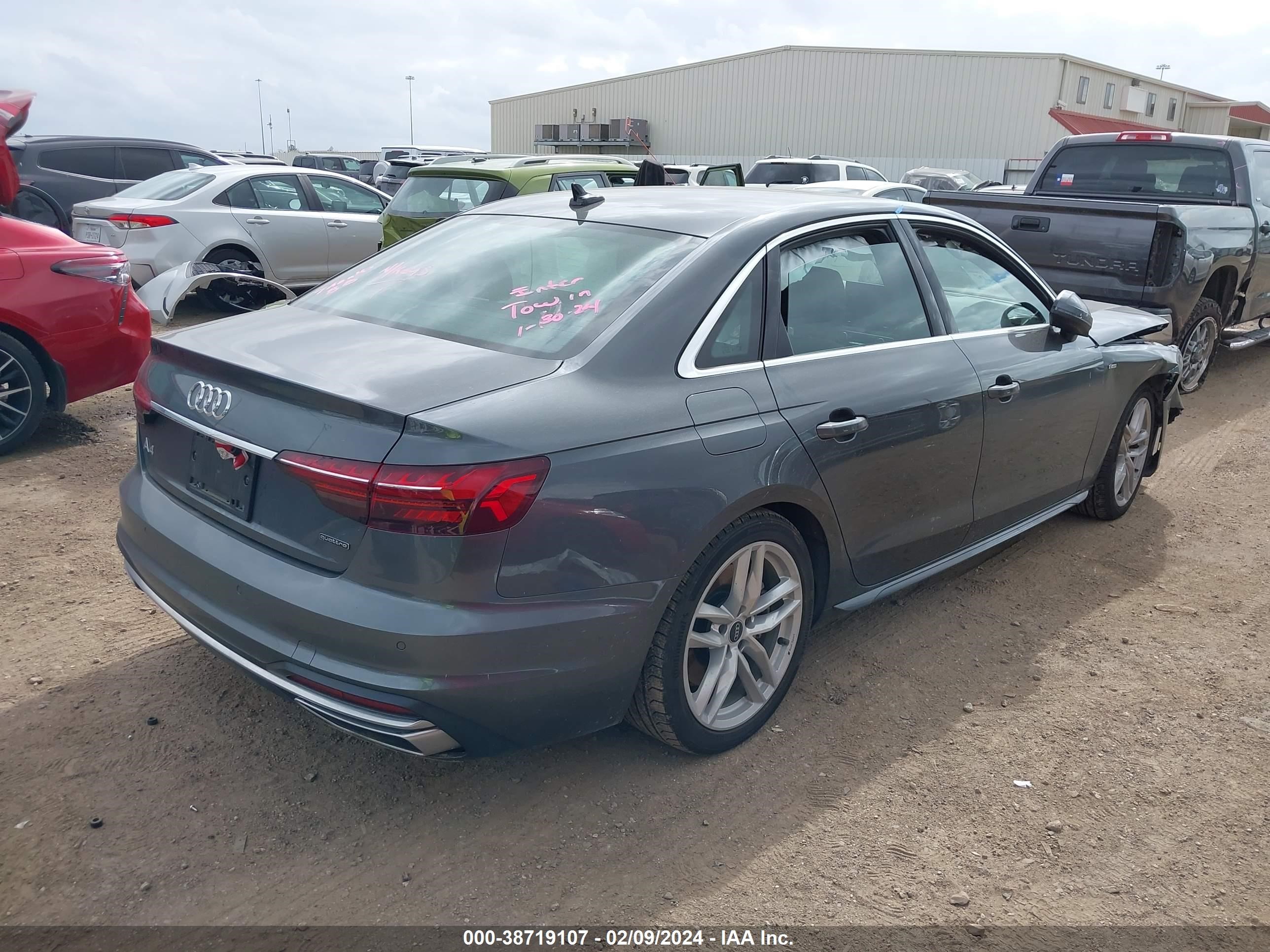 WAUEAAF40PN015014  audi a4 2023 IMG 3