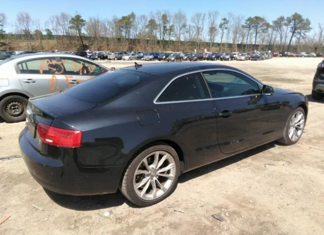 WAULFAFR4DA057855  audi a5 2013 IMG 3