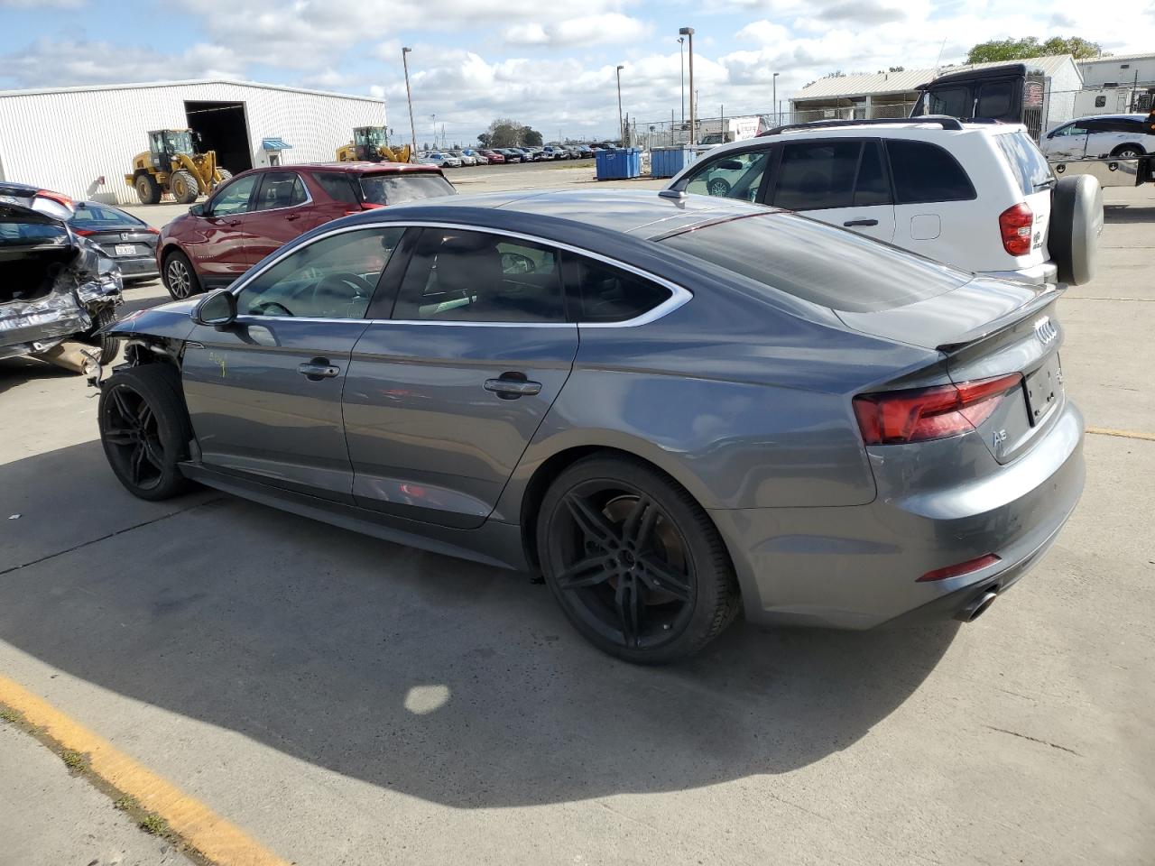 WAUENCF54JA024404  audi a5 2018 IMG 1