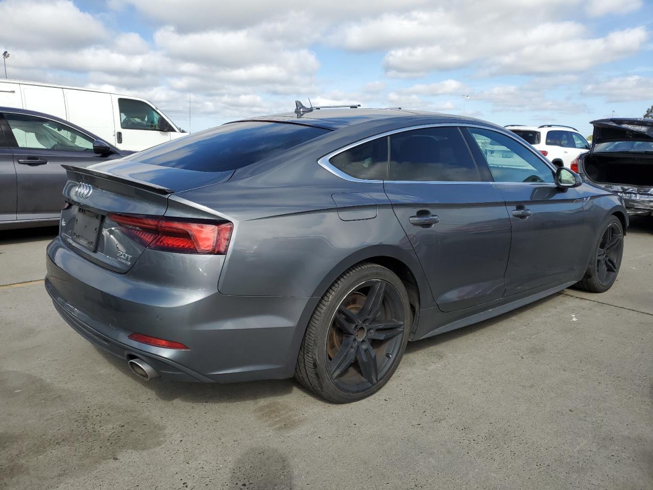 WAUENCF54JA024404  audi a5 2018 IMG 2