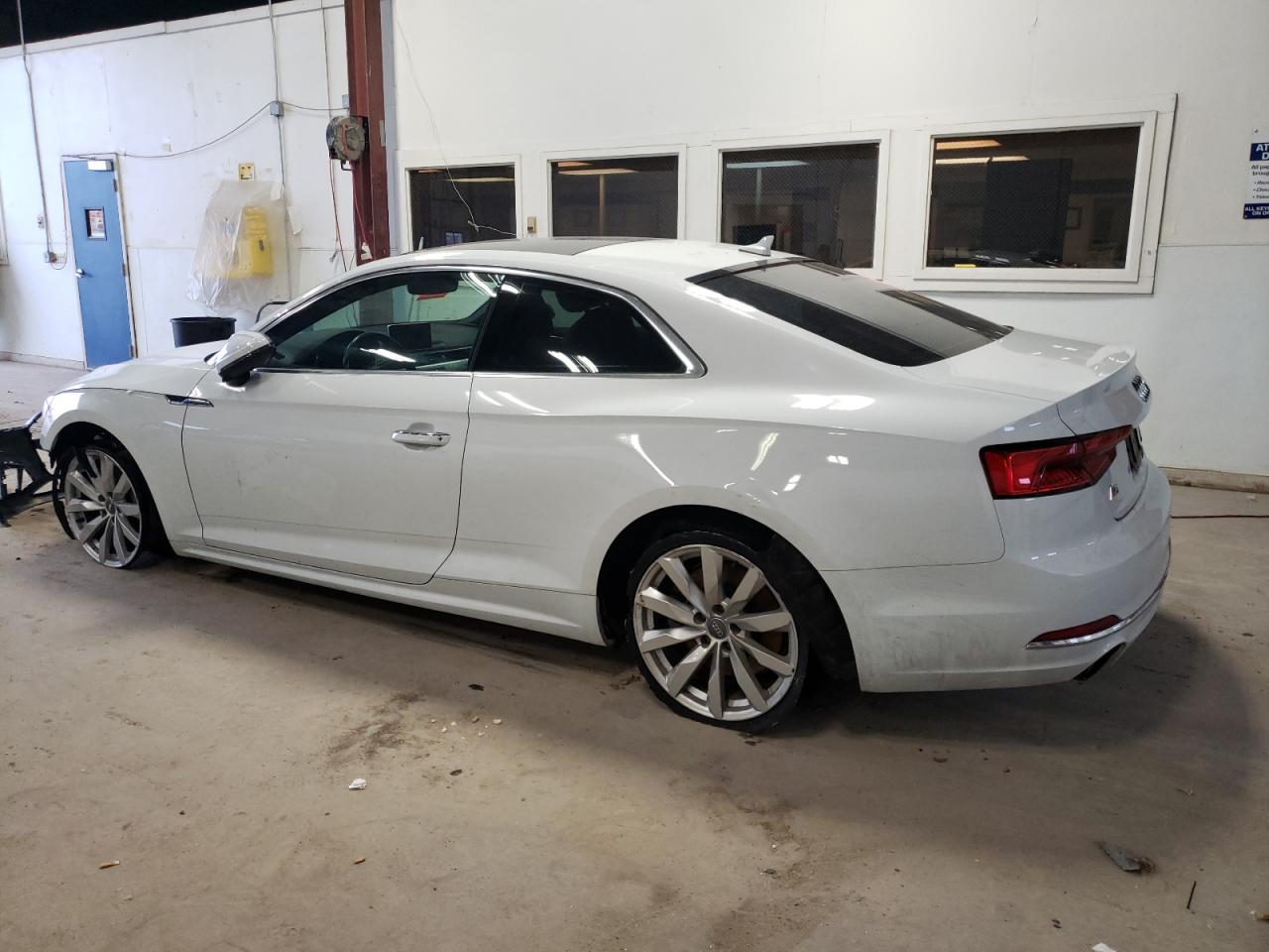 WAUNNAF54JA003542  audi a5 2017 IMG 2