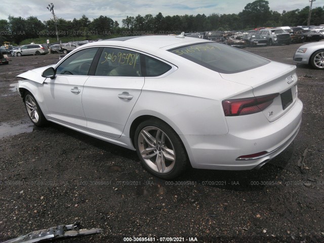 WAUBNCF54KA074871  audi  2019 IMG 2