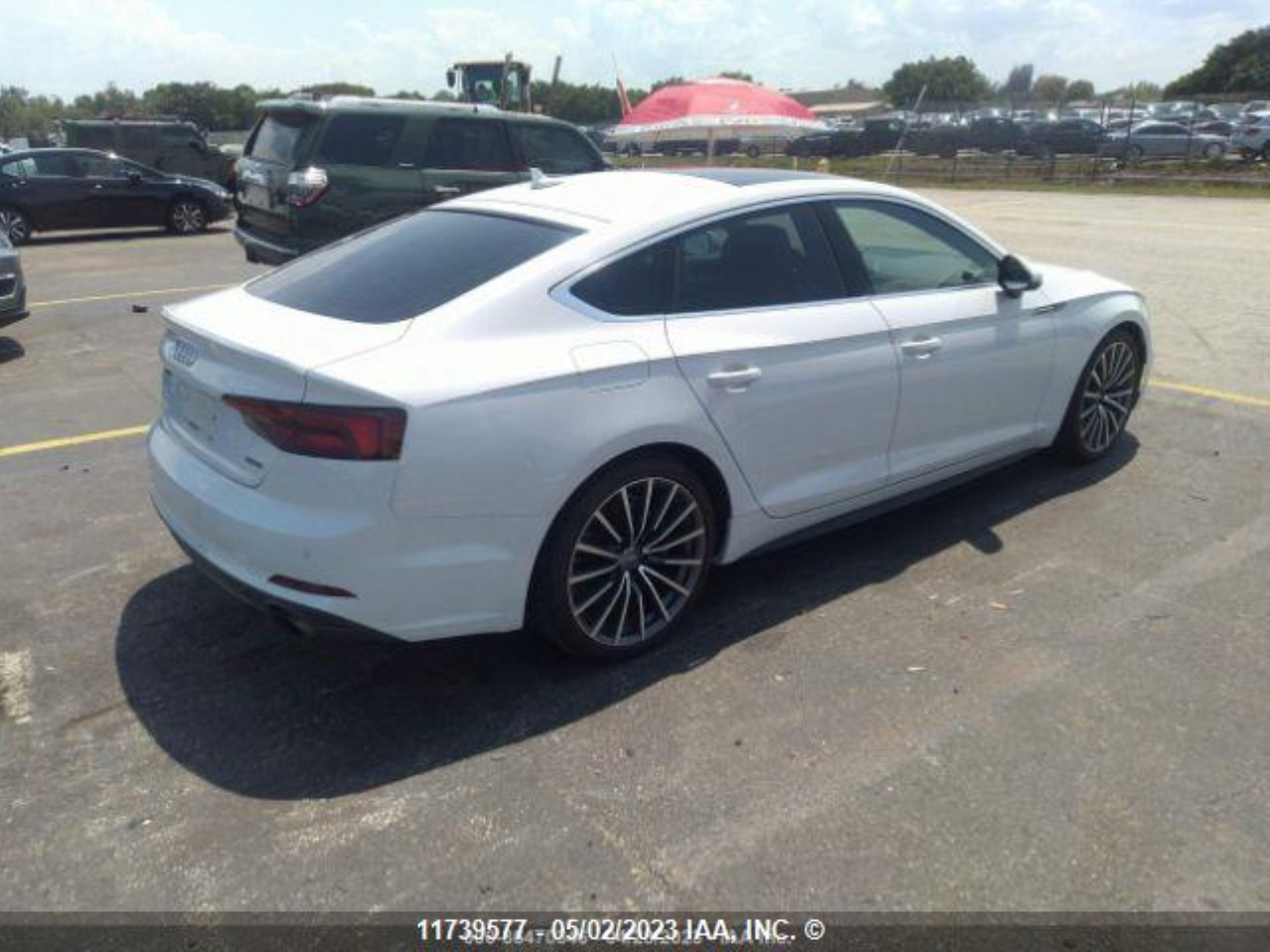 WAUFNCF50KA038838  audi a5 2019 IMG 5