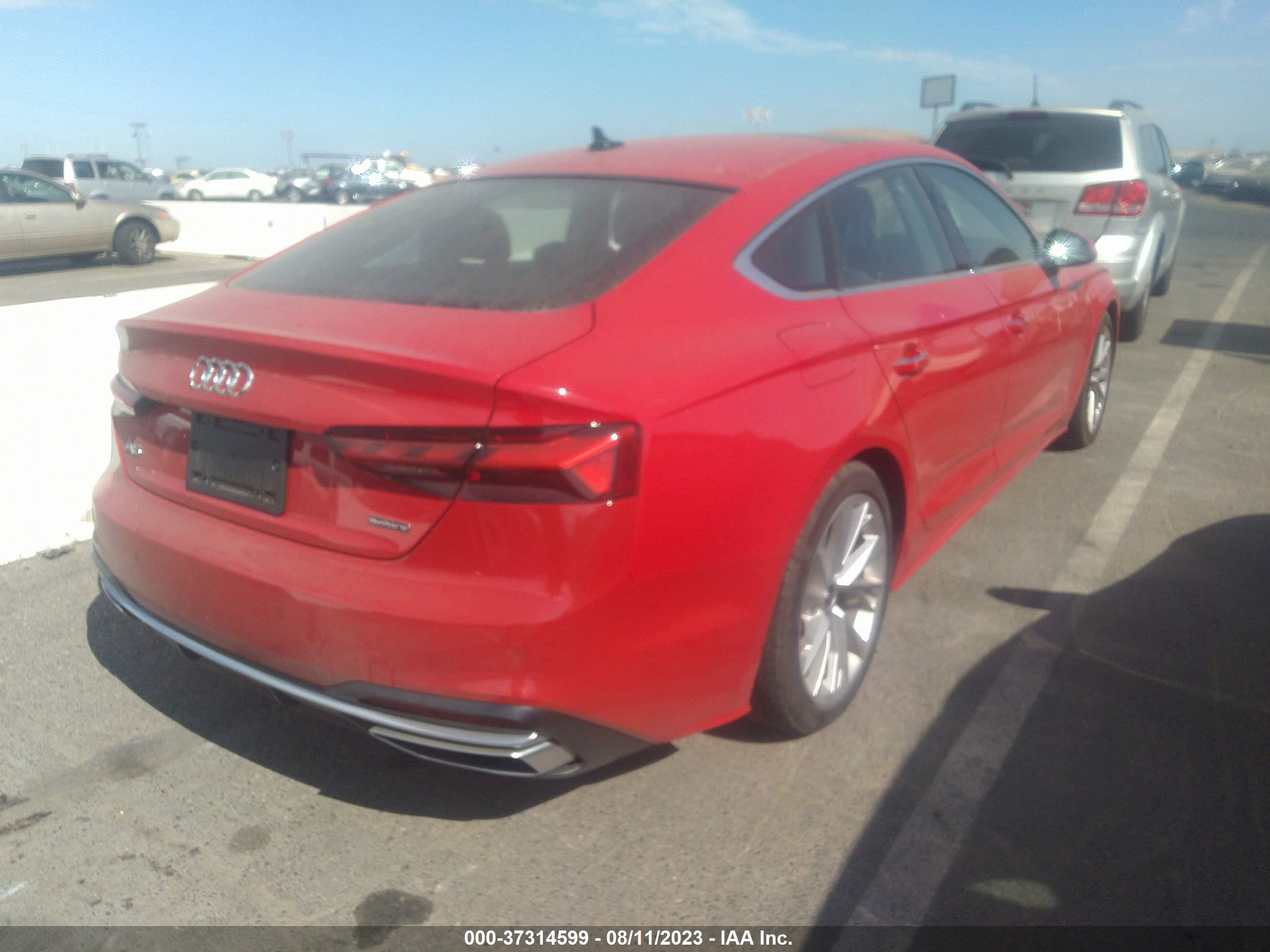 WAUCBCF59NA032598  audi a5 2022 IMG 3