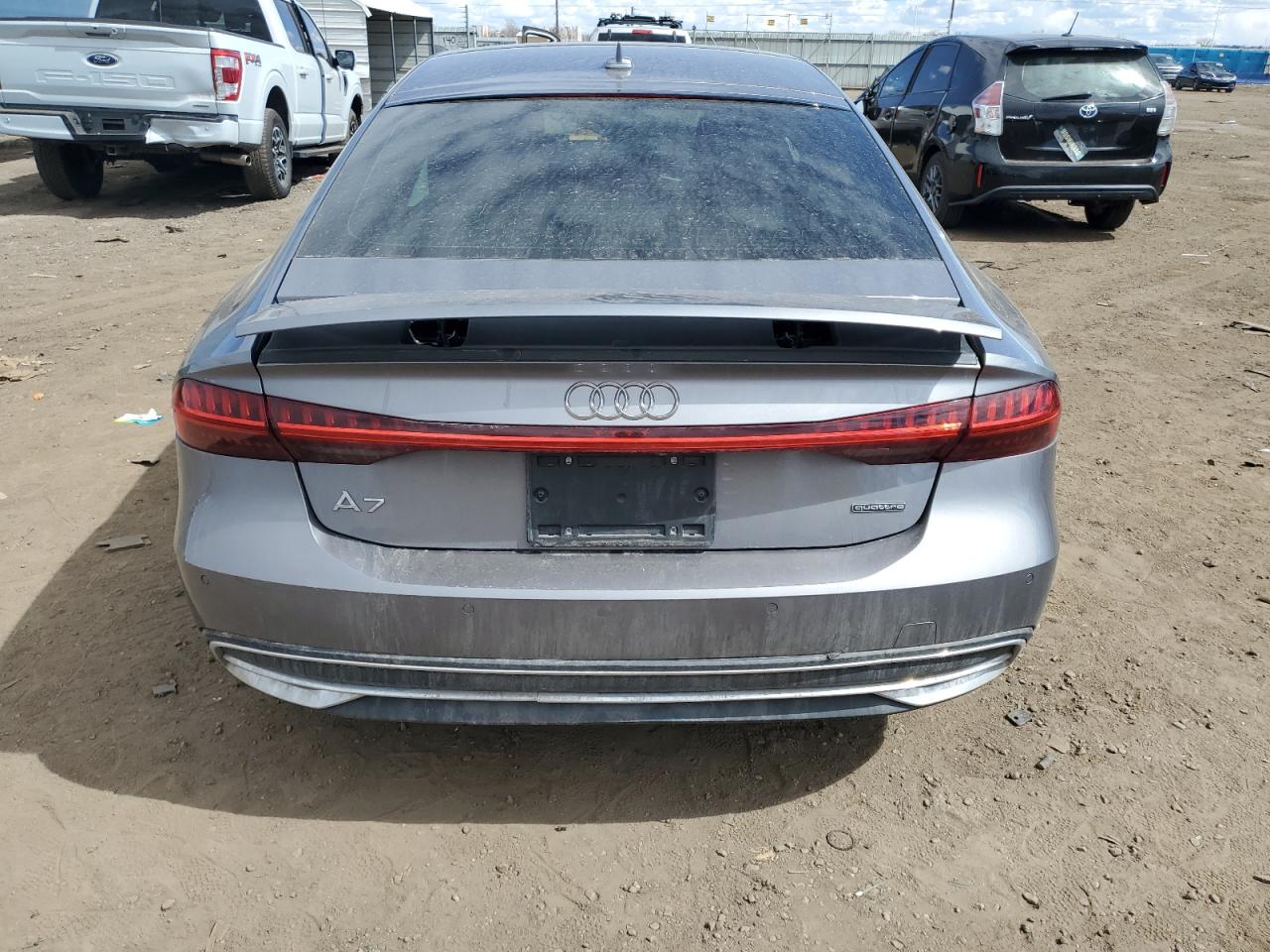 WAUR2AF28KN129378  audi  2019 IMG 5