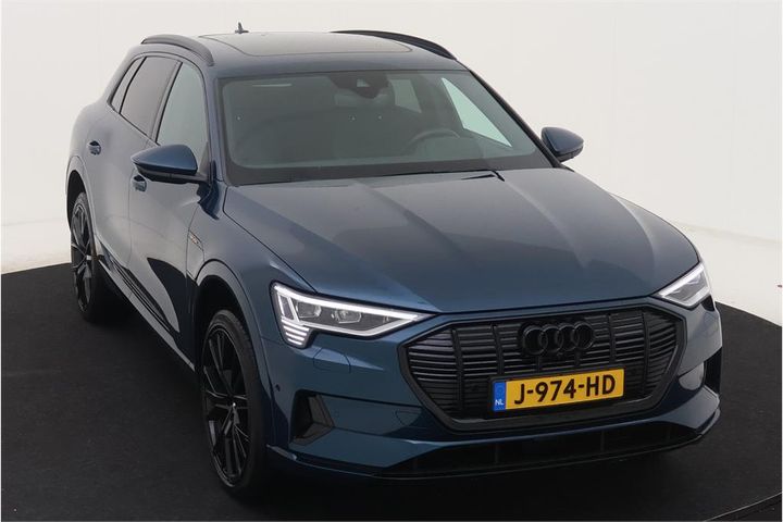 WAUZZZGE7KB001606  audi e-tron 2019 IMG 1