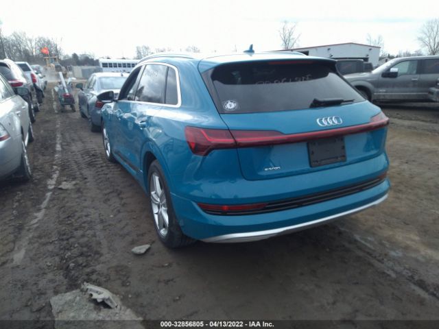 WA1LAAGE3KB009519  audi e-tron 2019 IMG 2