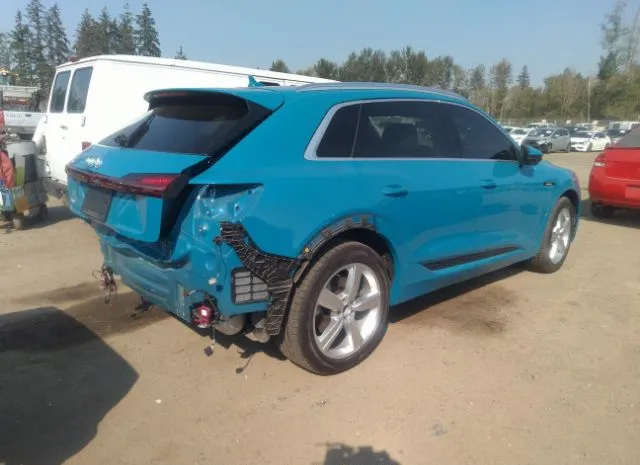 WA1LAAGE4KB006340  audi e-tron 2019 IMG 3