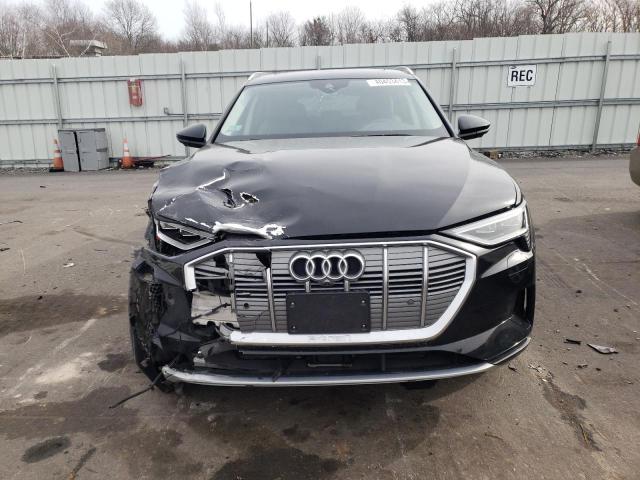 WA1LAAGE9KB009105  audi e-tron 2019 IMG 4