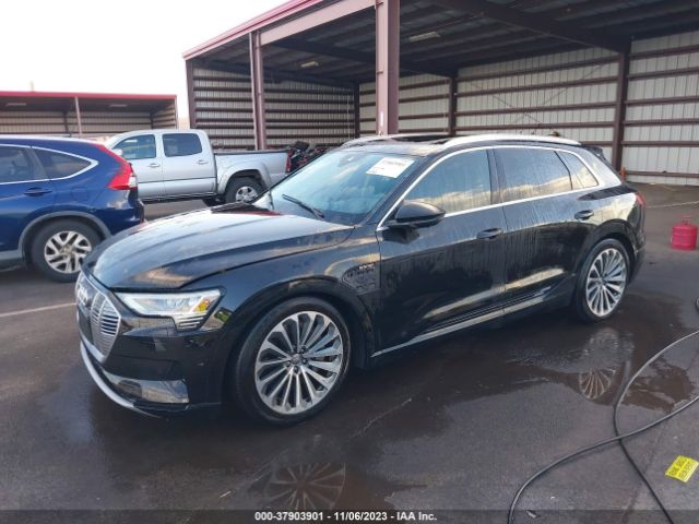 WA1VAAGE0KB010555  audi e-tron 2019 IMG 1