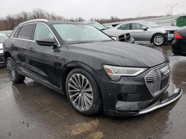 WA1VAAGE6KB022466  audi e-tron 2019 IMG 3