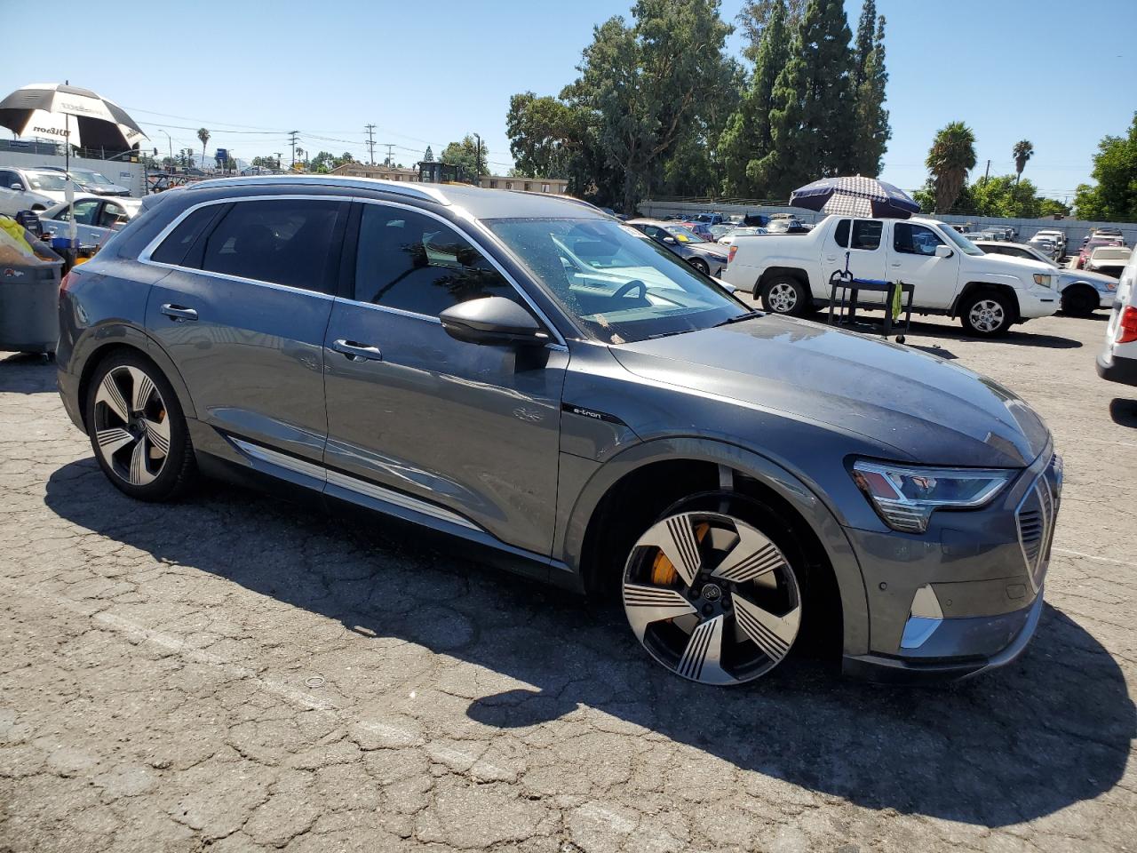 WA1VAAGE8KB007872  audi e-tron 2019 IMG 3