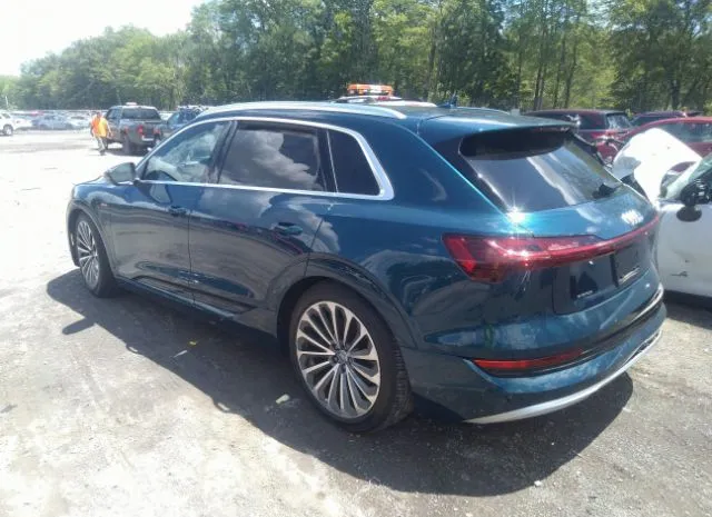 WA1VABGE8KB010180  audi e-tron 2019 IMG 2