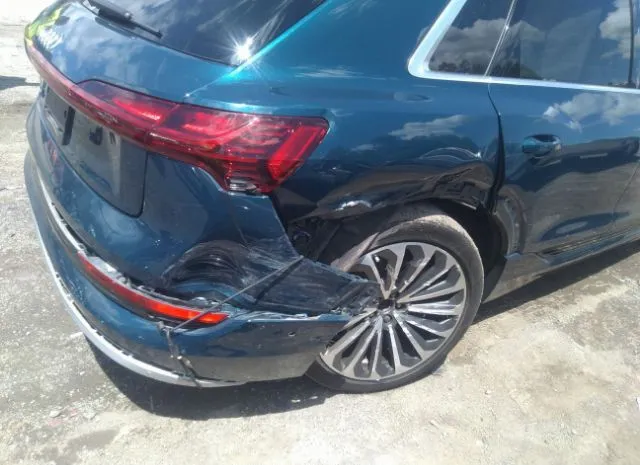 WA1VABGE8KB010180  audi e-tron 2019 IMG 5