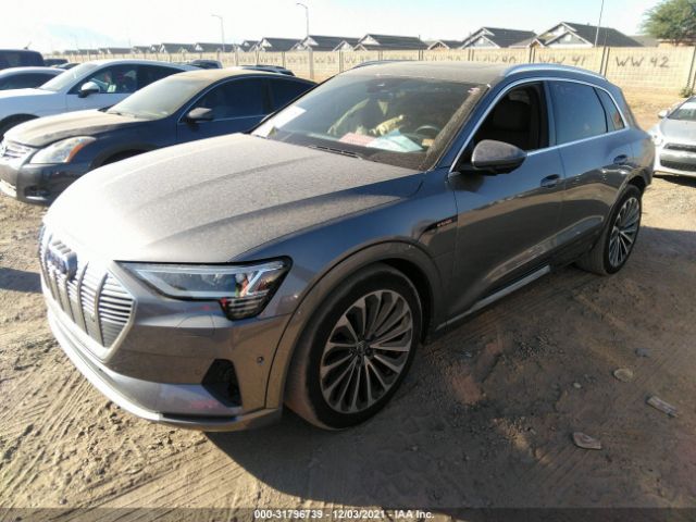 WA1VABGE8KB017095  audi e-tron 2019 IMG 1