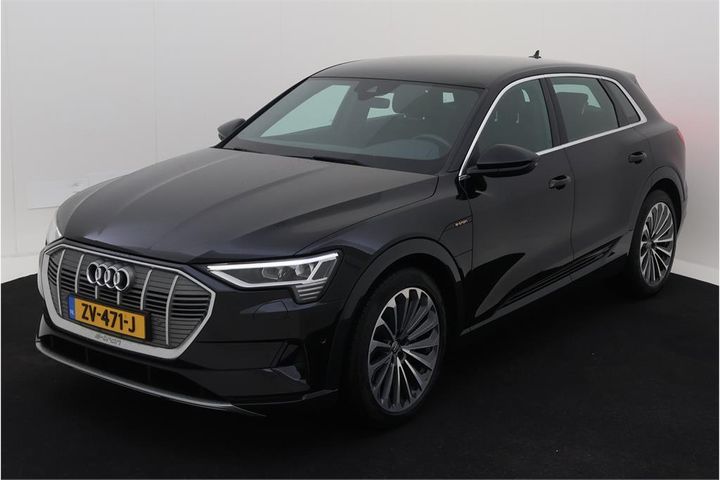 WAUZZZGEXKB019243  audi e-tron 2019 IMG 0