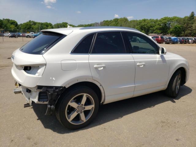 WA1BFCFS4FR007999  audi q3 2015 IMG 2