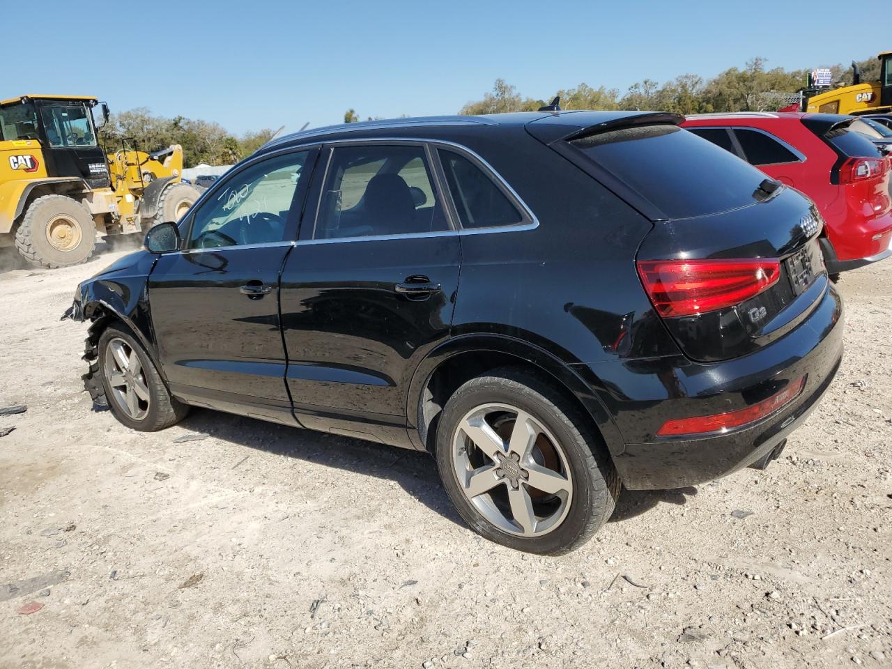 WA1EFCFS2FR000756  audi q3 2014 IMG 1