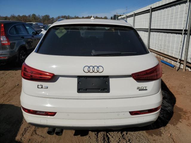 WA1EFCFS2GR017753  audi q3 2016 IMG 5