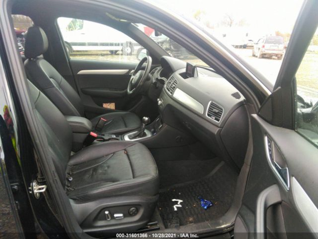 WA1EFCFS5GR020761  audi q3 2016 IMG 4