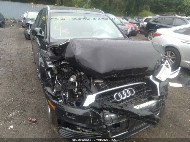 WA1ECCFS8JR025565  audi q3 2018 IMG 5