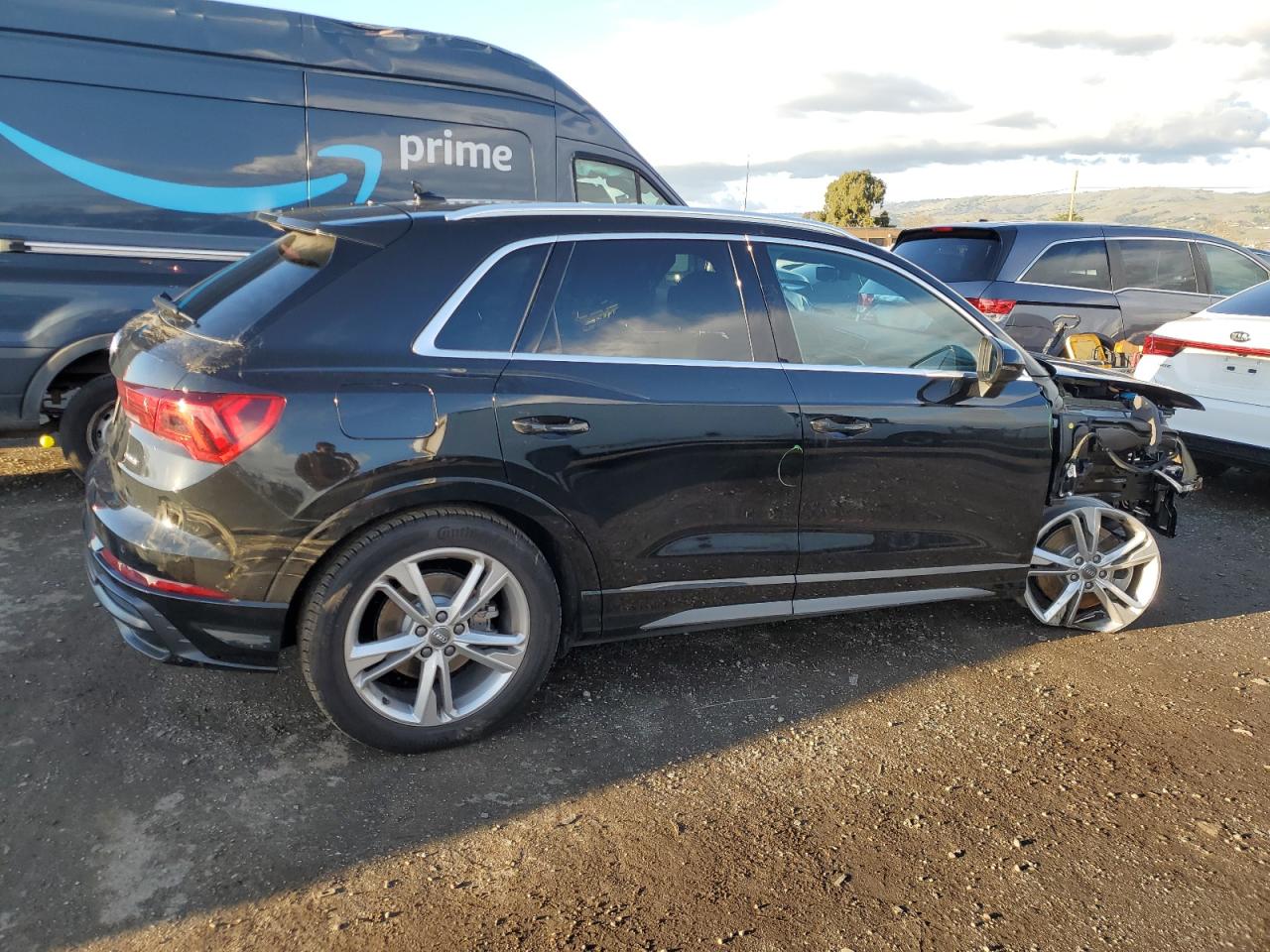 WA1EECF38L1039518  audi q3 2020 IMG 2